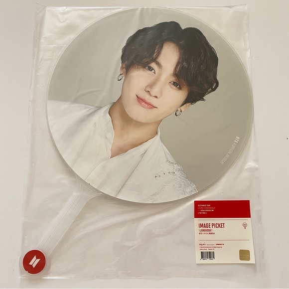BTS Jungkook Love Yourself Speak Yourself Tour The Final Photo Picket Kpop - Picture 1 of 4